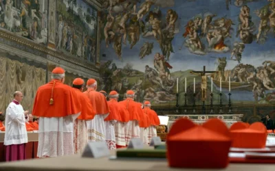 Vaticano em Oração: Cardeais Trancados para Eleger o Próximo Papa