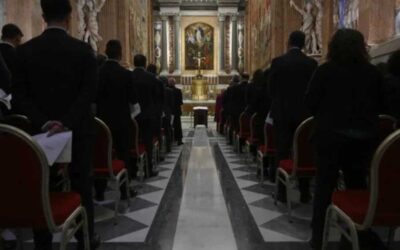 Vaticano em Isolamento: Cardeais Entram em Conclave para Eleger o Sucessor de Francisco
