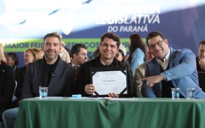 Alep entrega R$ 8 milhões para revitalização do Rio Barigui