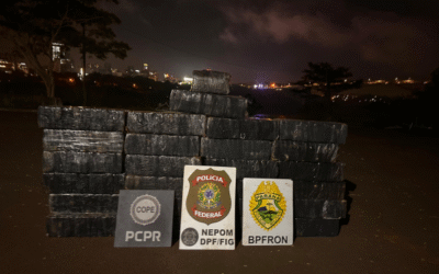 Ação entre PMPR, PCPR e PF apreende meia tonelada de maconha em Foz do Iguaçu