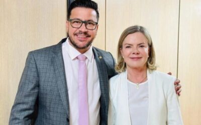 Grupo de Gleisi Hoffmann perdeu apoio da base