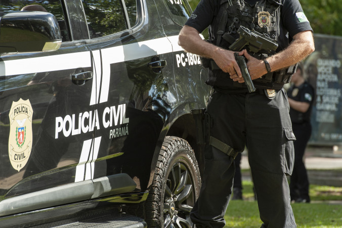 PCPR prende dois homens em flagrante por roubo a mercado em Terra Rica