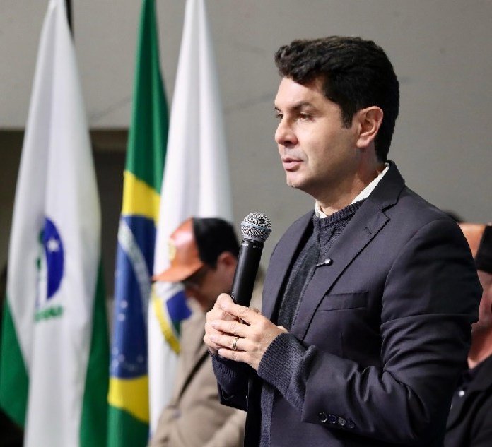 Alexandre Curi se reúne com prefeitos da Amunop