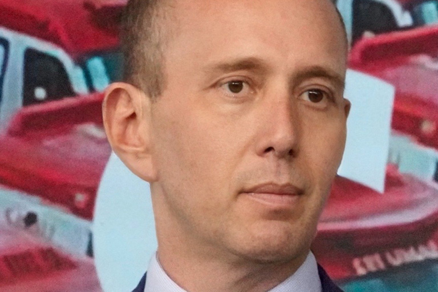 Prefeito de Sorocaba, Rodrigo Manga, é Afastado por Suspeitas de Corrupção em Contratos da Saúde