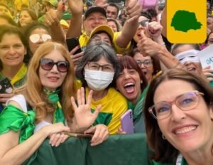 Legenda: Pré-candidata ao Senado pelo Paraná, Cristina Graeml vem recebendo manifestações de apoio presencialmente e pelas redes sociais (Foto: Ascom/CG)