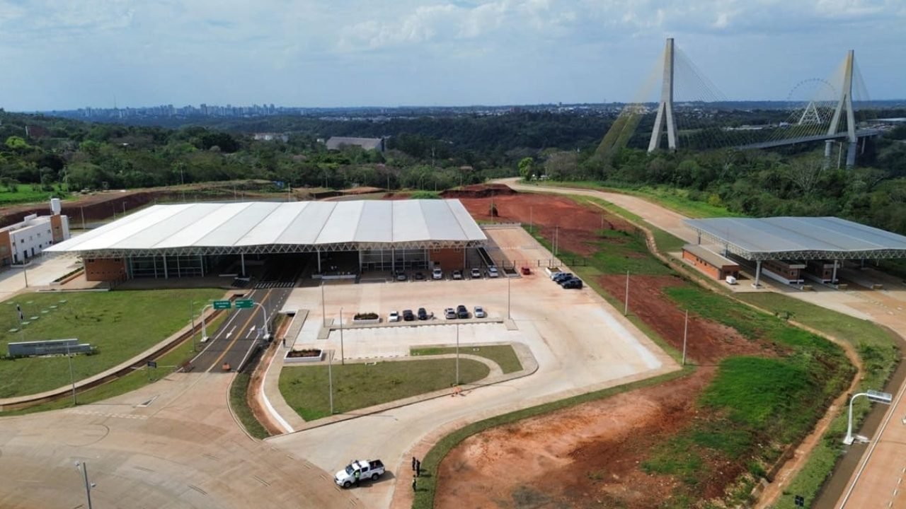 Ponte da Integração — Foto: H2FOZ