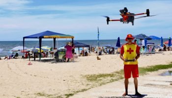 Drones de alta tecnologia são usados para prevenir afogamentos nas praias do Par