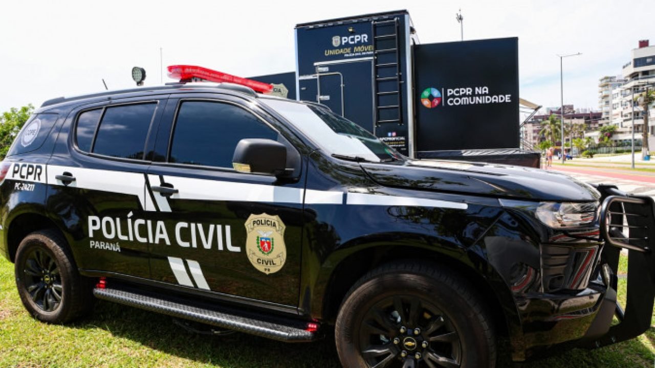Unidade Móvel da Polícia Civil em atendimento à população — Foto: Governo do Par