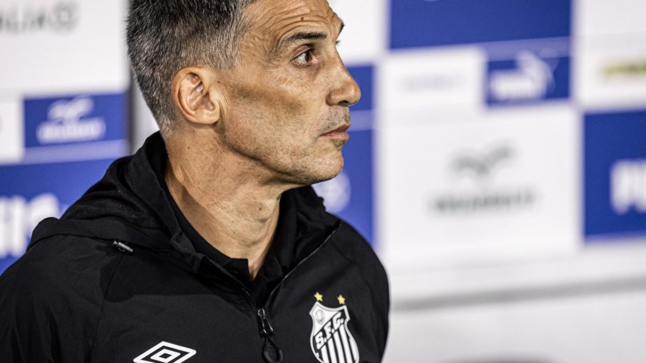 Vojvoda na derrota para o Palmeiras — Foto: Raul Baretta/ Santos FCVojvoda na de