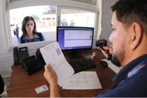 Vacina contra febre amarela — Foto: H2FOZ