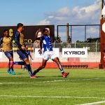 Foz do Iguaçu FC e Azuriz em campo — Foto: H2FOZ