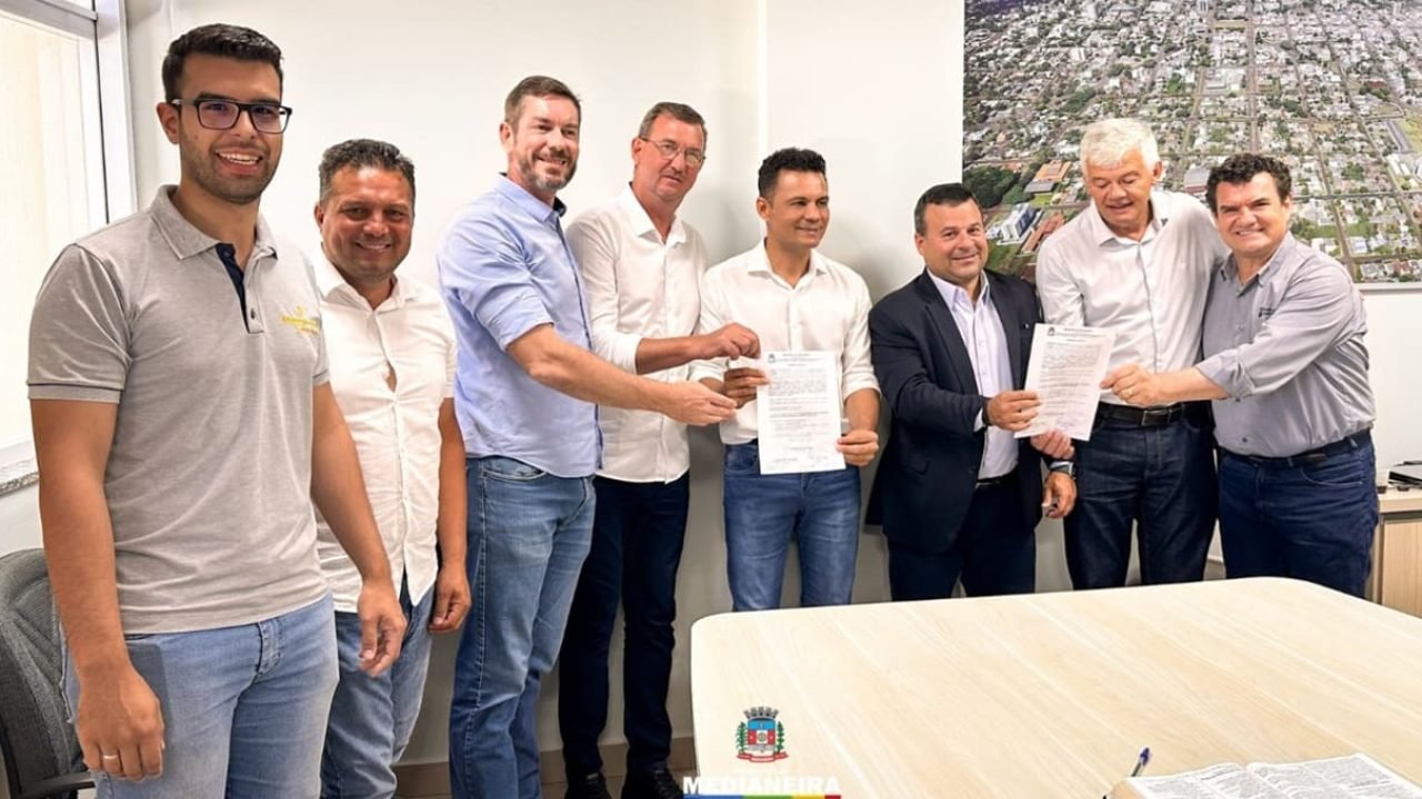 Pavimentação asfáltica em Medianeira — Foto: H2FOZ