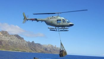 Doação de helicópteros e viaturas militares ao Paraguai — Foto: H2FOZ