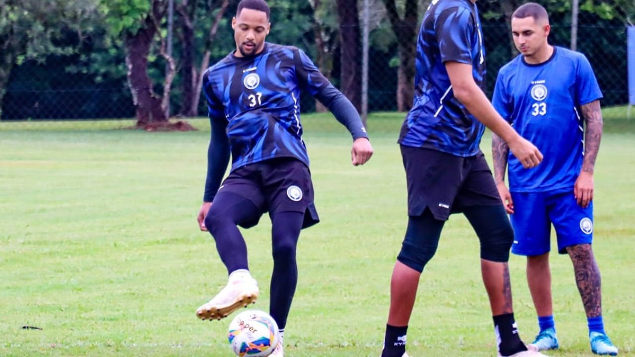Foz do Iguaçu FC x Galo Maringá — Foto: H2FOZ