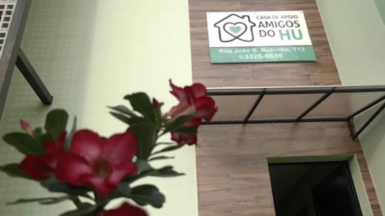Foto: Logo Tarobá - Branco
