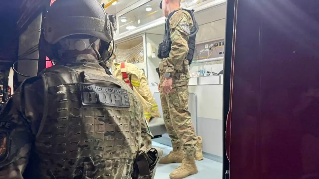 Operação da Polícia Militar em Alto Piquiri. — Foto: Foto: Divulgação/Polícia Mi