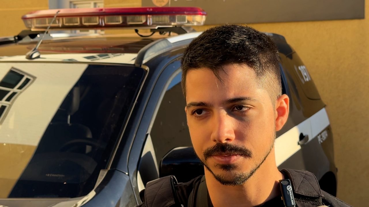 Foto: Logo Tarobá - Branco