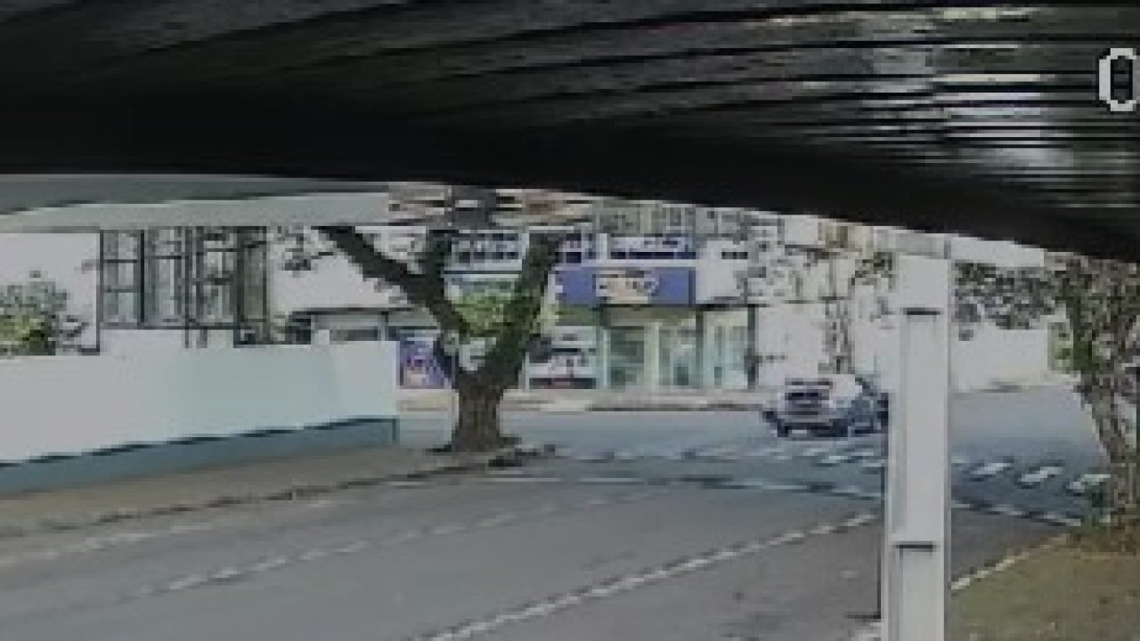 Foto: Logo Tarobá - Branco