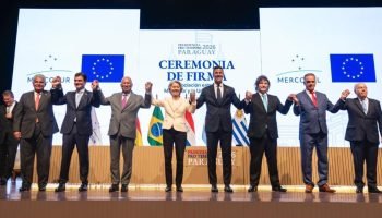 Assinatura do acordo Mercosul-União Europeia — Foto: H2FOZ