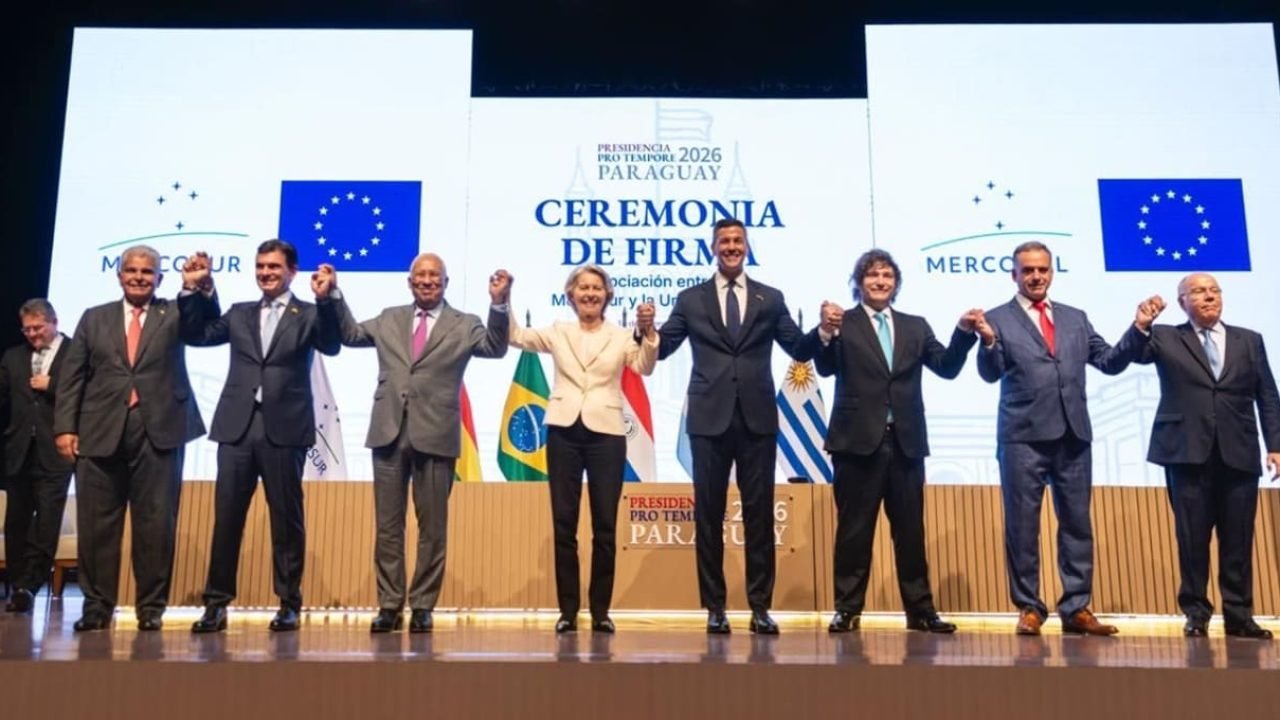 Assinatura do acordo Mercosul-União Europeia — Foto: H2FOZ