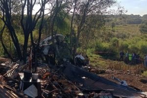 190426-queda-aeronave-paraguai