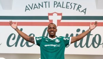 Marlon Freitas durante apresentação no Palmeiras — Foto: FÁBIO MENOTTI/PALMEIRAS