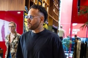 1ijgk0whpc004raomar416rzb