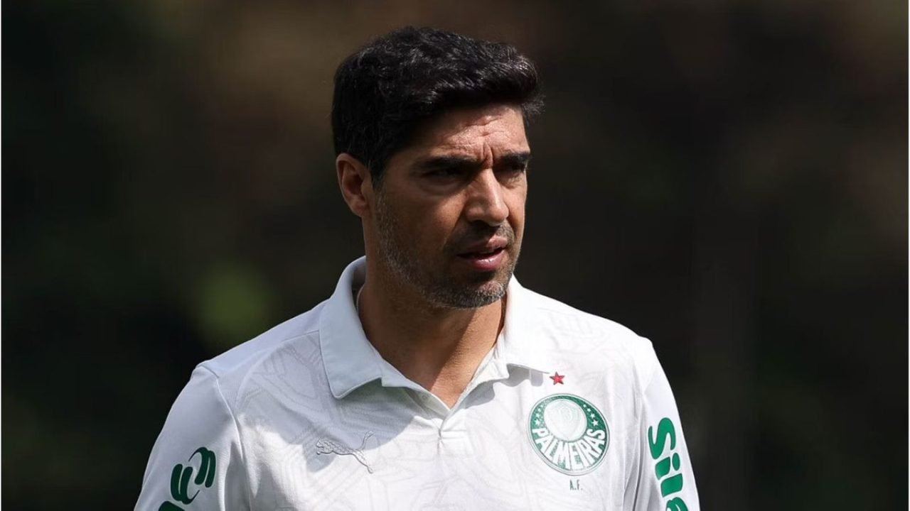 Abel Ferreira igualou a marca de Telê Santana — Foto: Cesar Greco/PalmeirasFã de