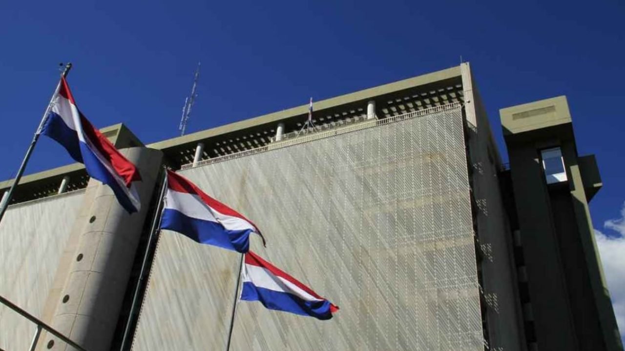 200426-banco-central-paraguai
