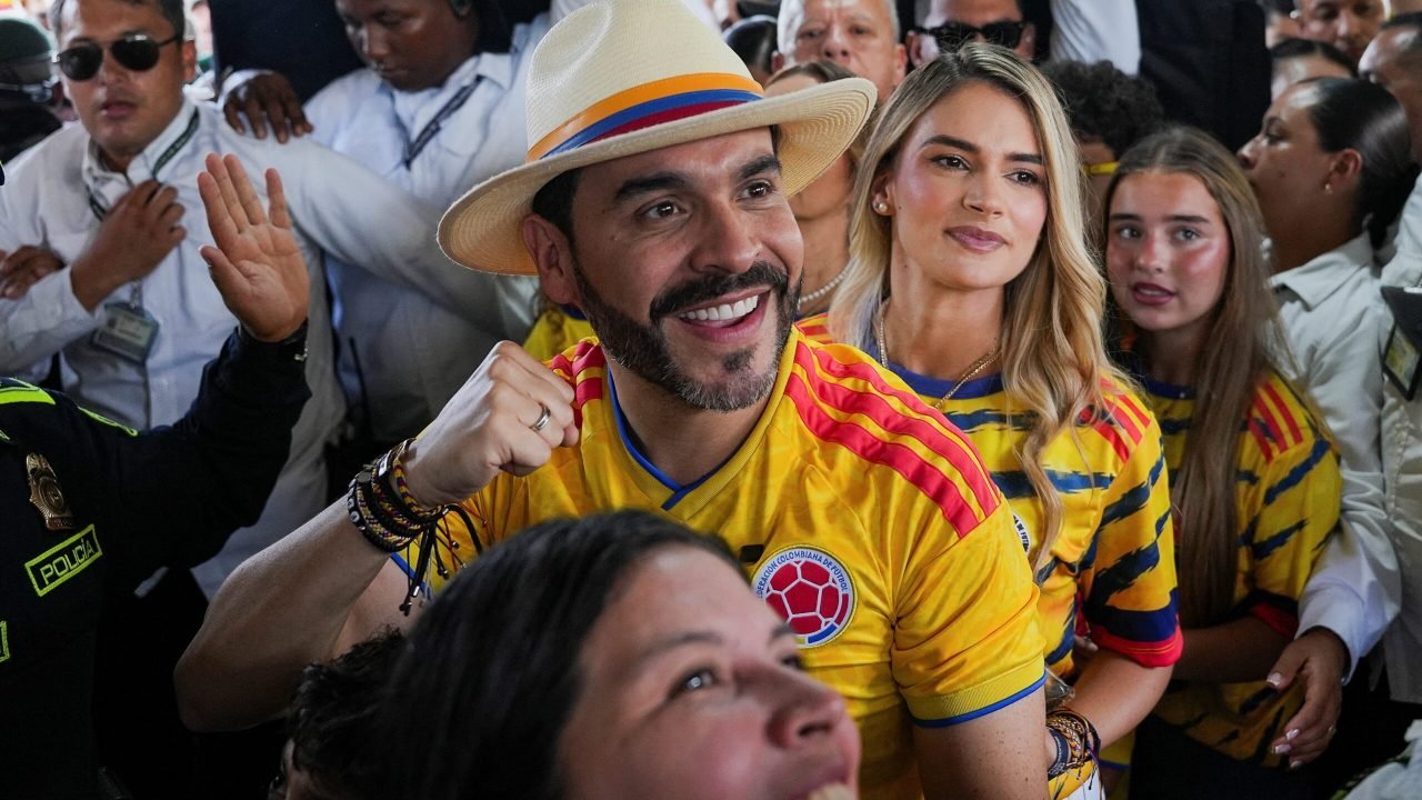 2026-06-21t143336z-795229641-rc28ylaytxf3-rtrmadp-3-colombia-election