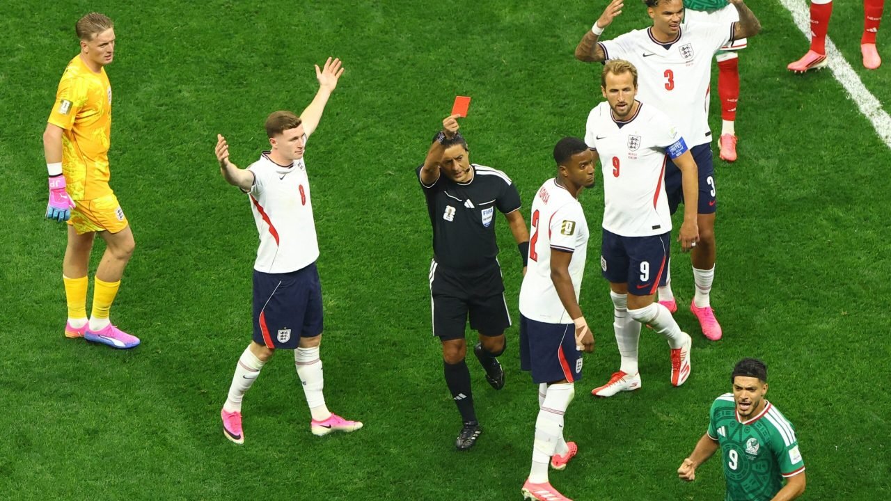 2026-07-06t024348z-1824906838-up1em7607kygj-rtrmadp-3-soccer-worldcup-mex-eng