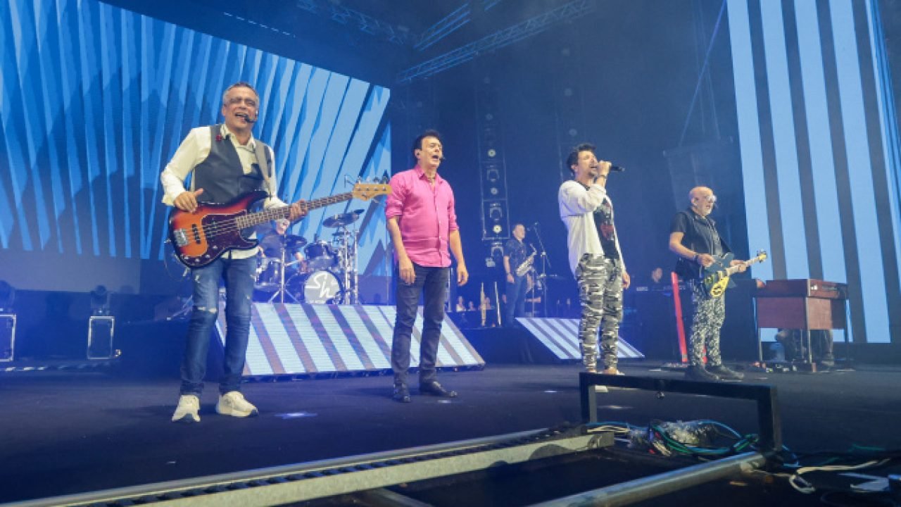 Roupa Nova se apresenta no Verão Maior Paraná em Matinhos — Foto: Governo do Par