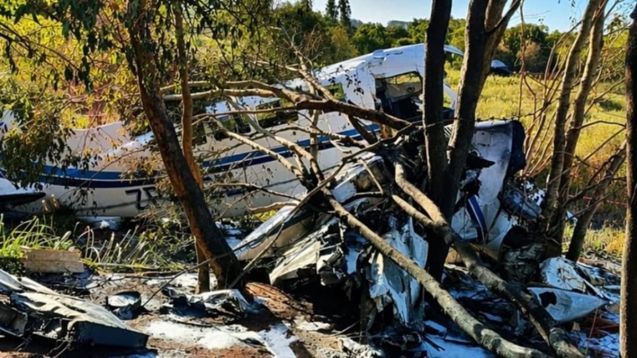 230426-aviao-bombeiros