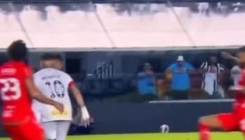 Neymar em ação no campo — Foto: Crédito da imagem sugerido