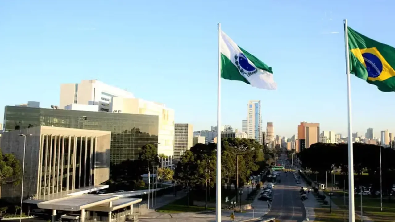 Comissão de Defesa da Mulher da Assembleia Legislativa do Estado do Paraná — Fot