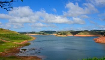 2730707056-vista-da-represa-do-jaguari-parte-do-complexo-do-cantareira-4051989964-7
