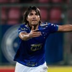 Ídolo do Cruzeiro deixa aposentadoria e assina com time boliviano — Foto: Bruno