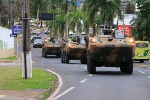 300426-tanques-abel-banca