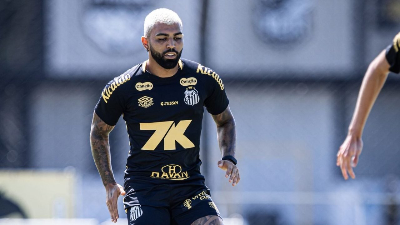 Santos quer sair da fila no Paulistão — Foto: Raul Baretta/ Santos FCCom Gabigol