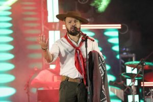 5B1771744095_amtnc5D