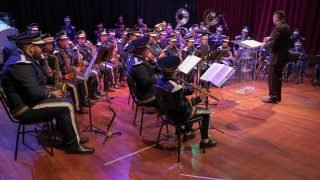 5B1772037845_abumx5D