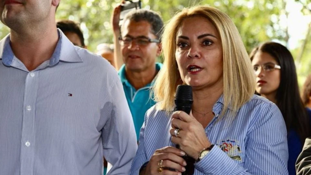 5d75eacongmateriamanualanacristina1024x613006507530202607102013.webp.webp