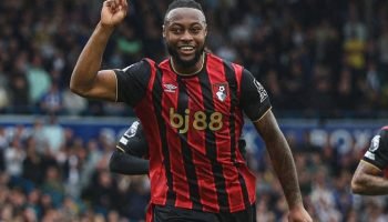 Foto: Reprodução/Instagram premierleagueSemenyo comemra gol pelo Bournemouth