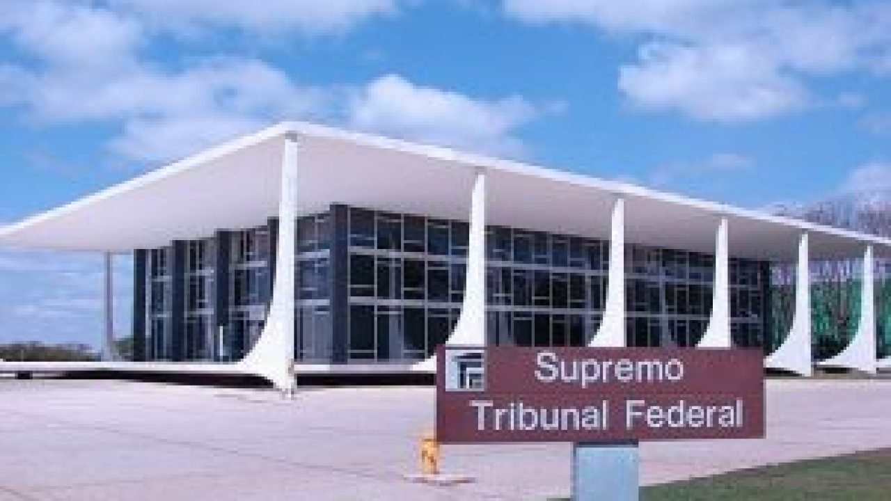 640px-Supremo_Tribunal_Federal_1091707775-1-300x225-2