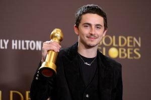 Foto: 1 de 1 imagem colorida de Timothée Chalamet, vencedor do prêmio de Melhor