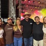 Deputado Federal Geraldo Mendes durante a festa de aniversário do município de Guaratuba (Foto: Ascom/GM)