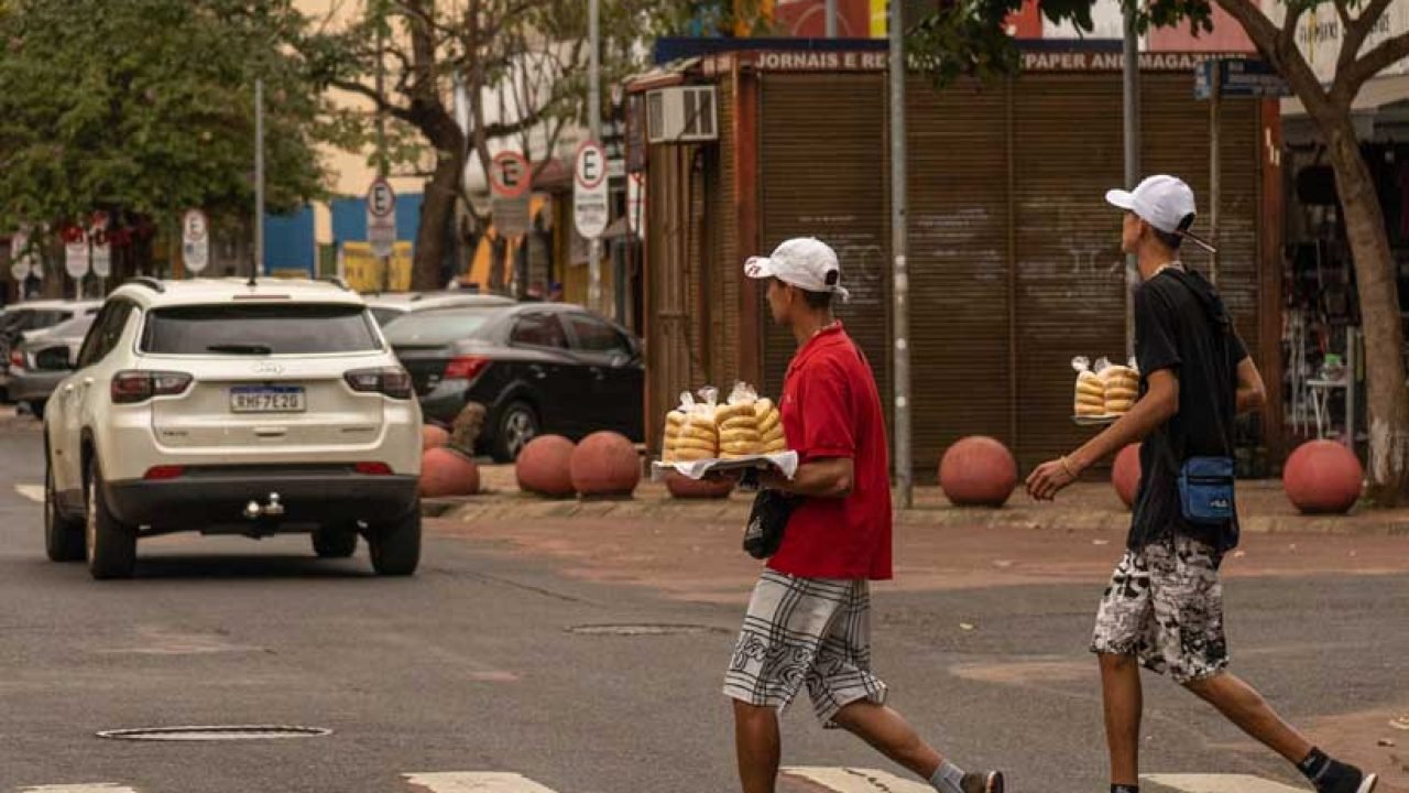 Foz está encurralada pelo boom de desenvolvimento que ocorre com os vizi — Foto: