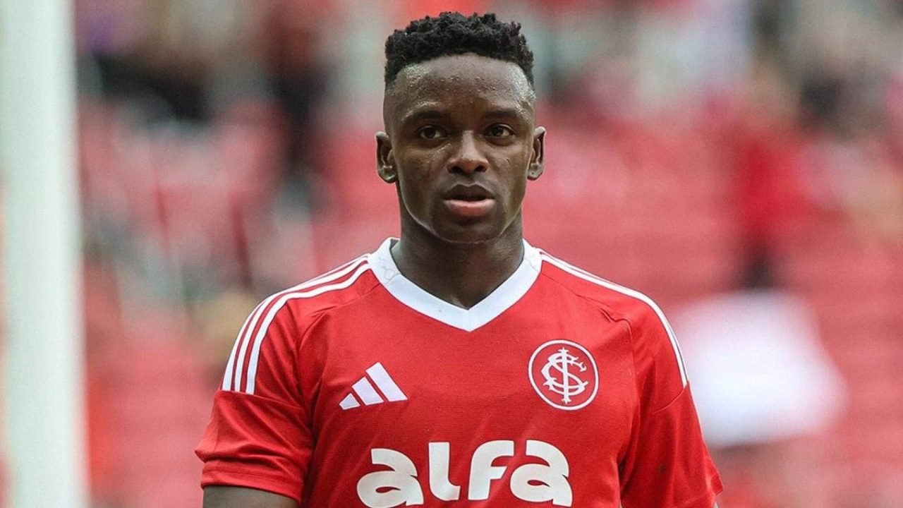 Johan Carbonero permanece no Internacional — Foto: Reprodução/InstagramInternaci