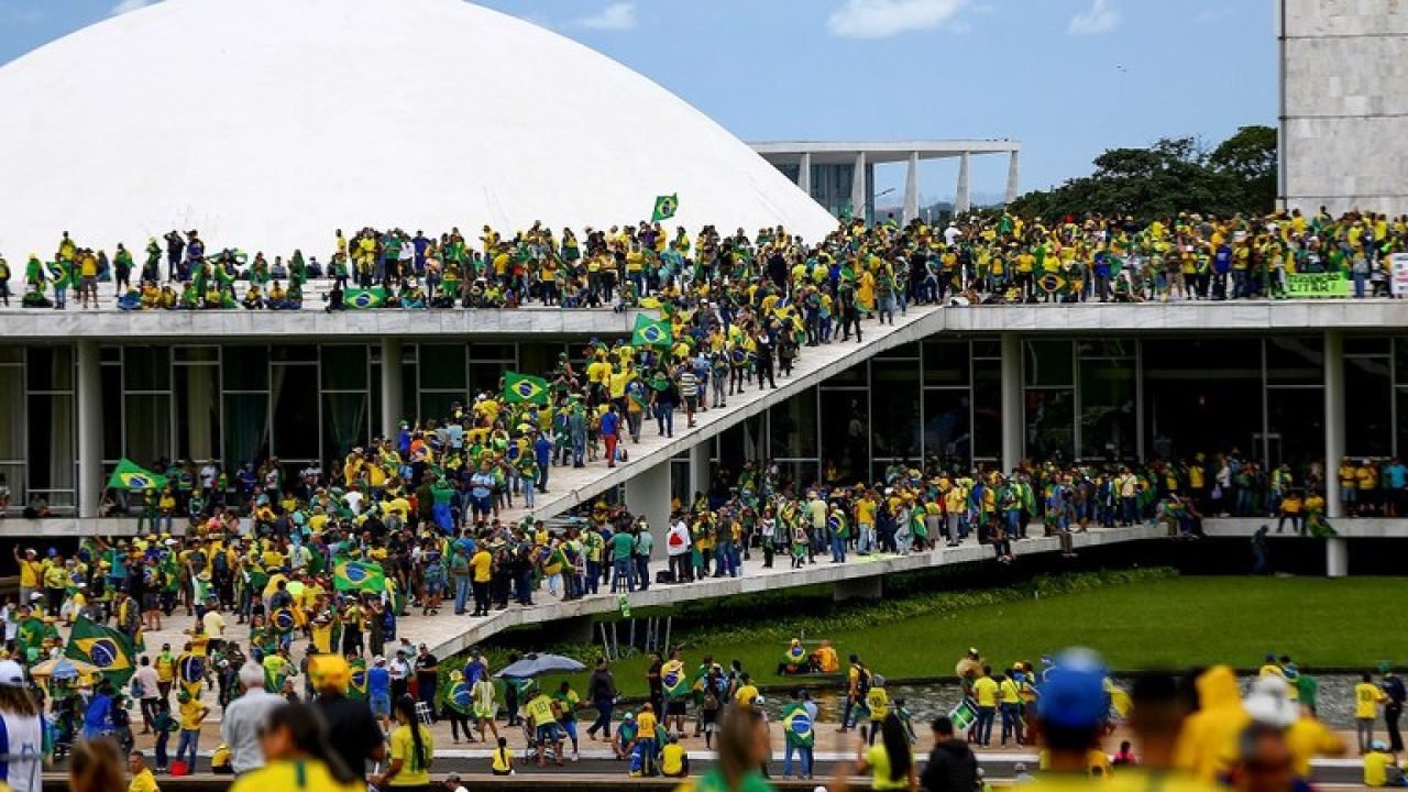 8-janeiro-ebc-via-agu