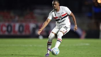Foto: Rubens Chiri e Paulo Pinto/Saopaulofc.netZagueiro Sabino deve ser titular